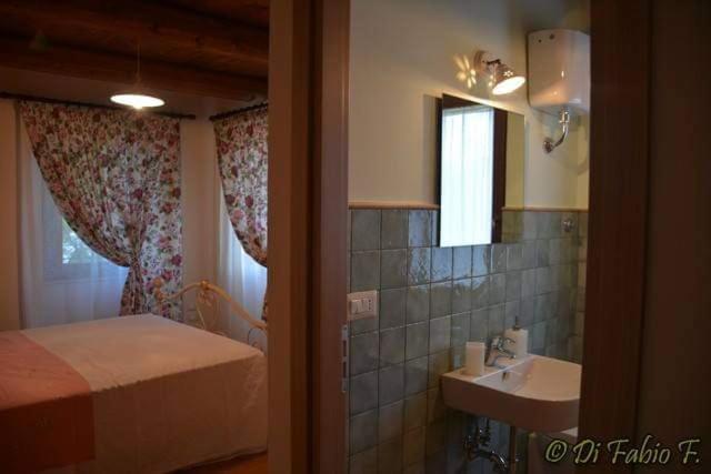 L' Antico Pozzo Country House Monsampietro Morico Exterior foto